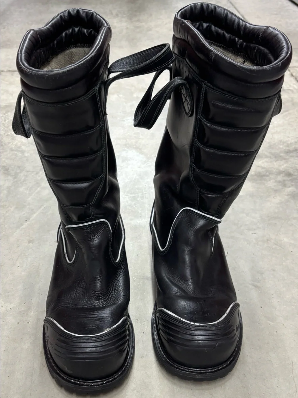 Thorogood Hellfire 14